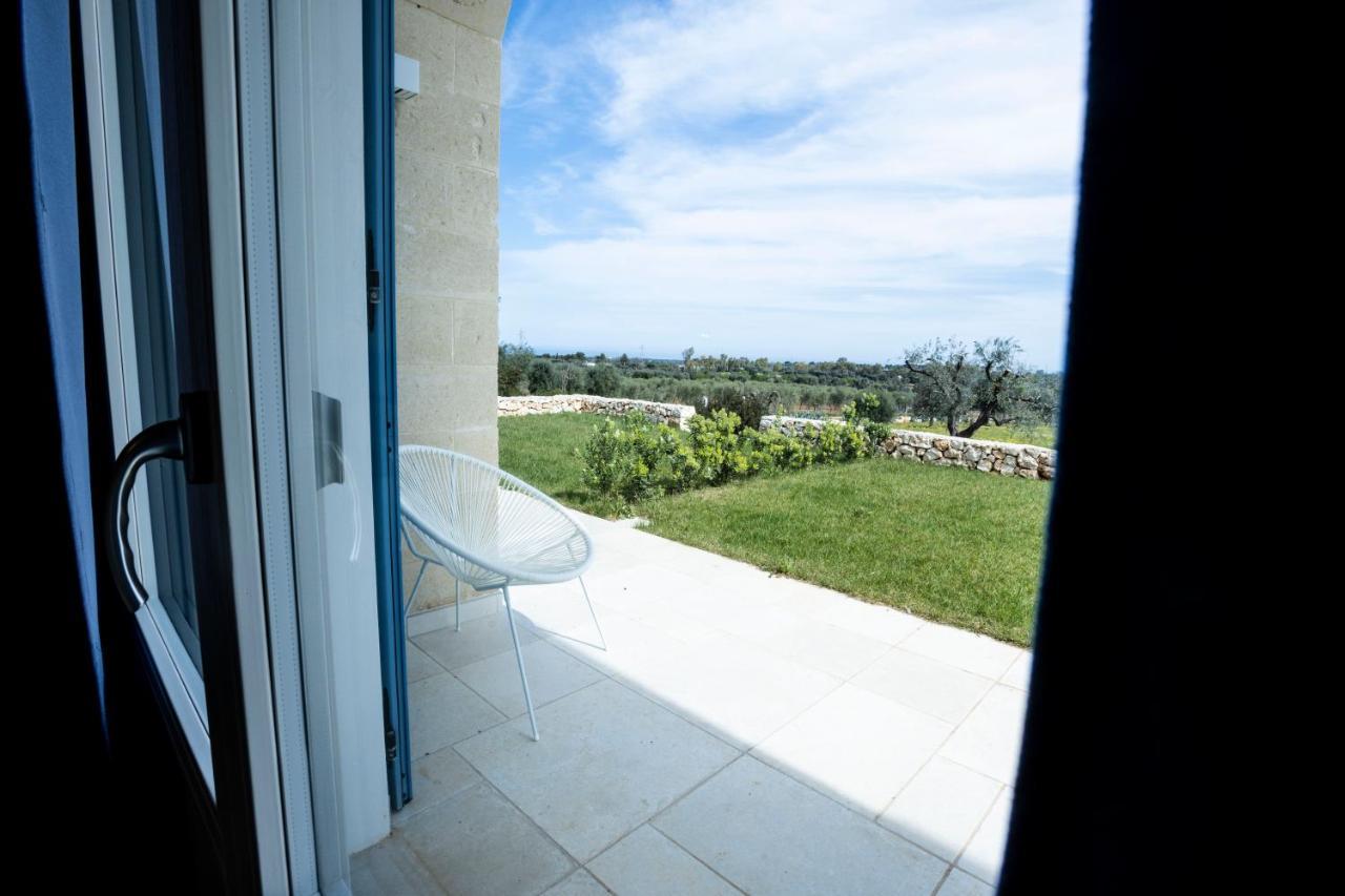 Dimora La Scaledda Bed & Breakfast Serranova ภายนอก รูปภาพ
