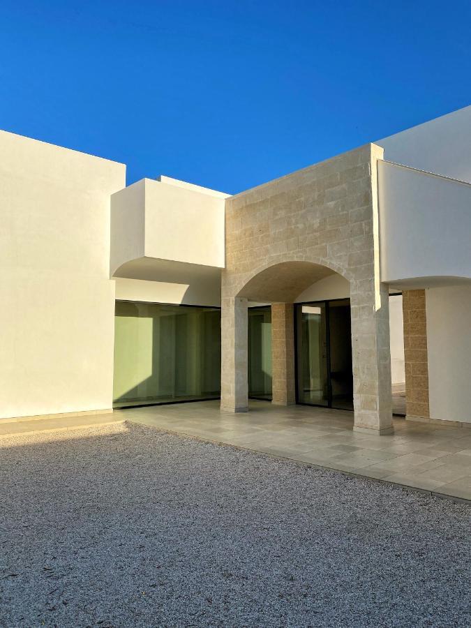 Dimora La Scaledda Bed & Breakfast Serranova ภายนอก รูปภาพ