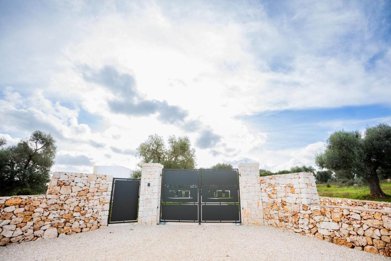 Dimora La Scaledda Bed & Breakfast Serranova ภายนอก รูปภาพ